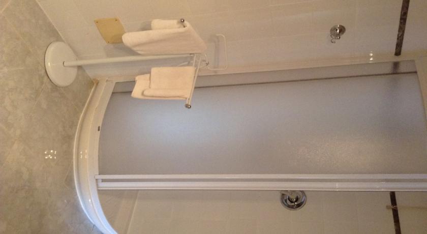 Le Valli Aparthotel Pomarance Ruang foto